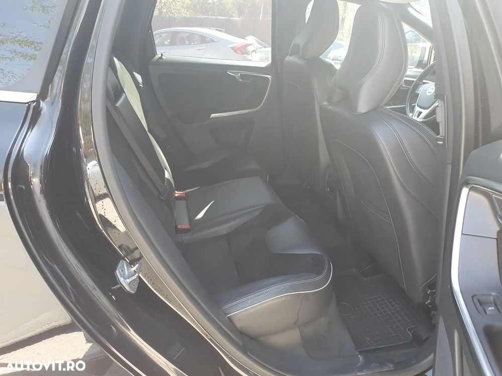 Volvo XC 60 - 10