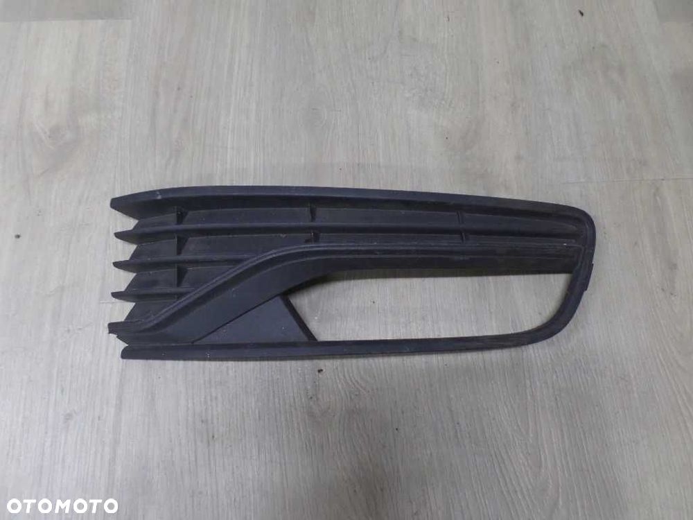 VW POLO 6C KRATKA ZDERZAKA PRAWA 6C0853666J - 1