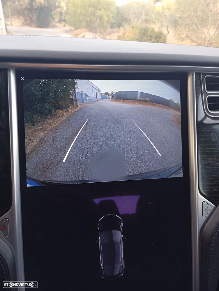 Tesla Model S 75 - 10