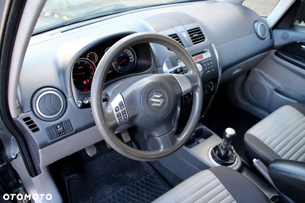 Suzuki SX4 2.0 DDiS Explore 4WD - 20