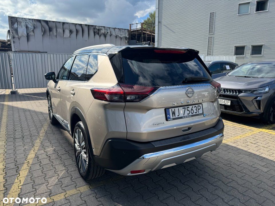 Nissan X-Trail - 4