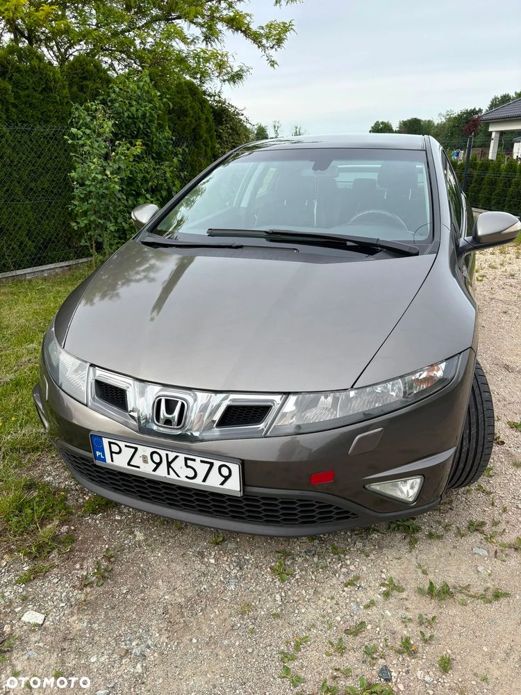 Honda Civic 1.8 Executive - 4