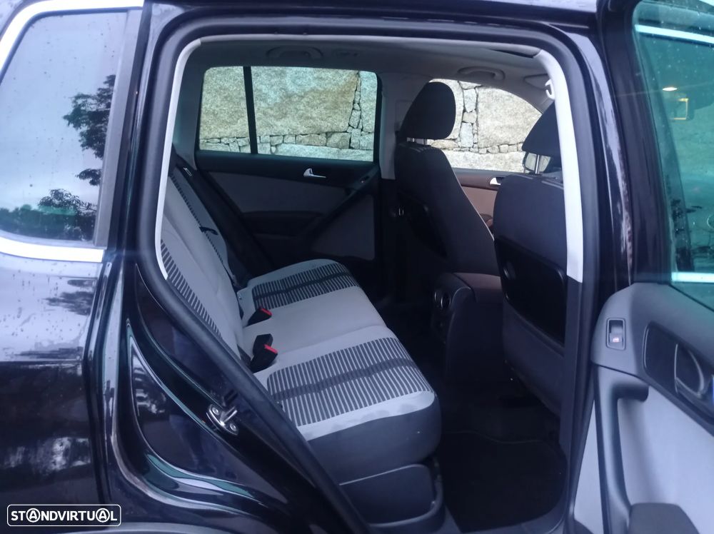 VW Tiguan 1.4 TSI Sport - 12