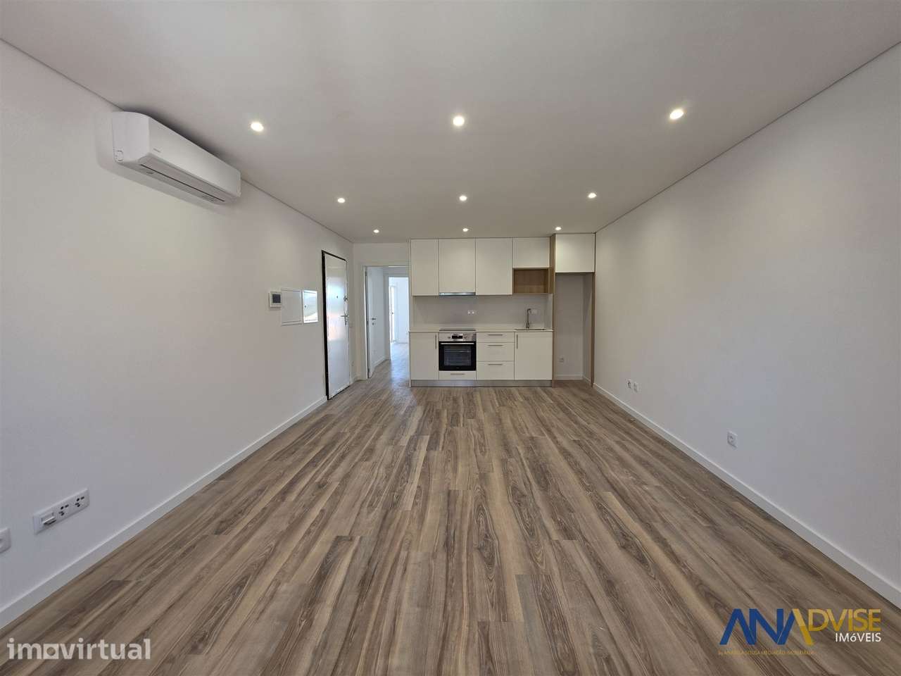 Apartamento T2 Venda em Viseu,Viseu - Grande imagem: 2/25