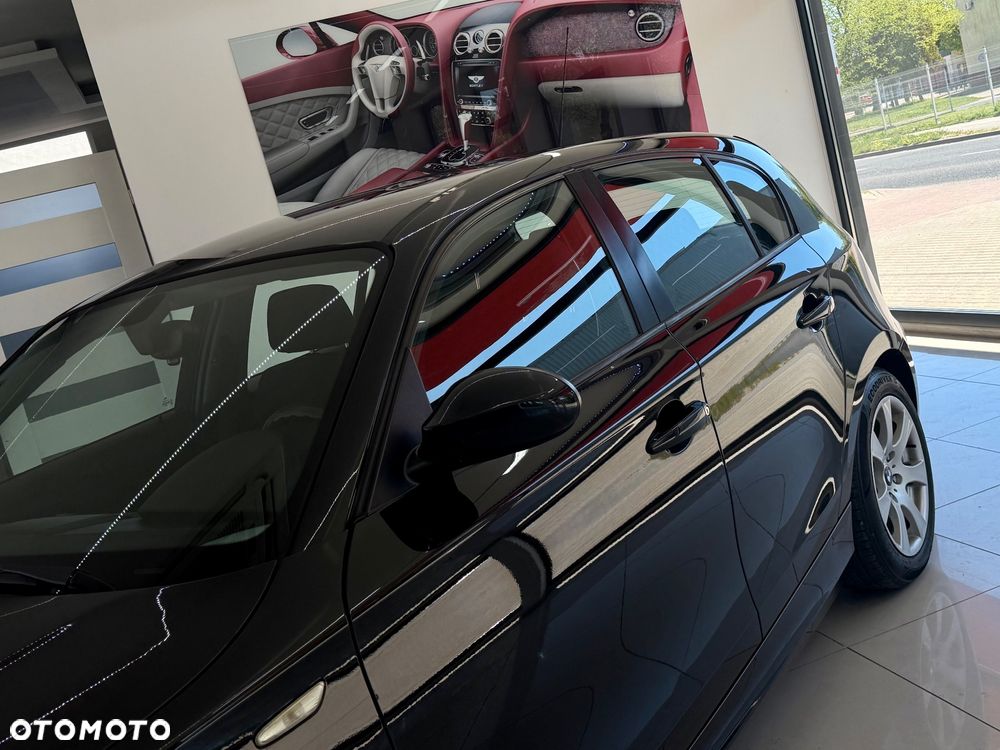BMW Seria 1 - 23