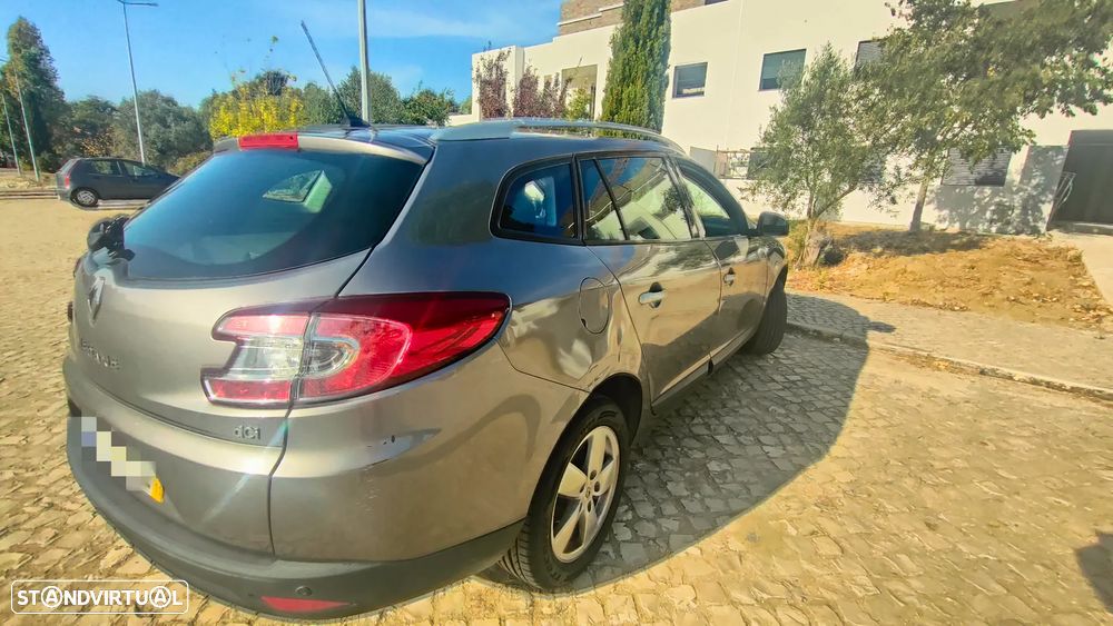 Renault Mégane Sport Tourer 1.5 dCi Dynamique S - 16