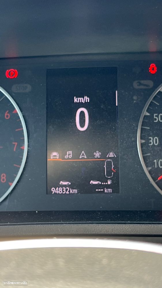 Renault Clio - 18