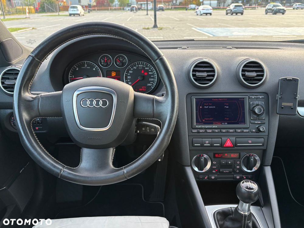 Audi A3 Sportback 2.0 TDI DPF S line Sportpaket (plus) - 21