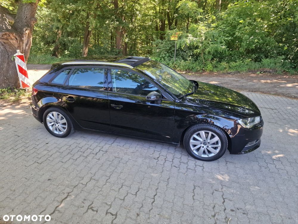 Audi A3 Sportback 1.4 TFSI Attraction - 5