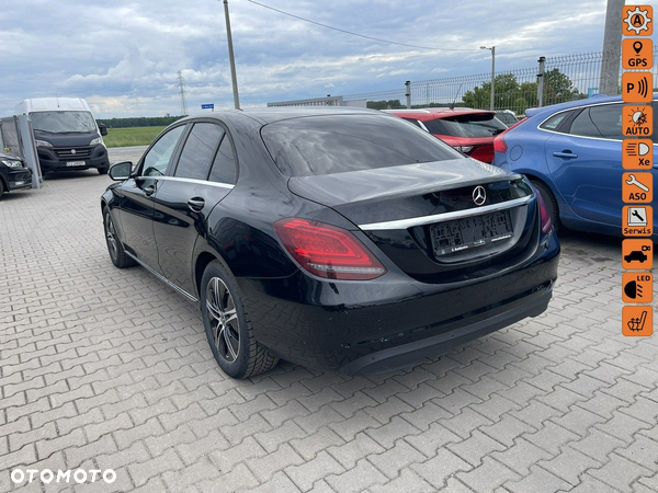 Mercedes-Benz Klasa C 200 d T 9G-TRONIC
