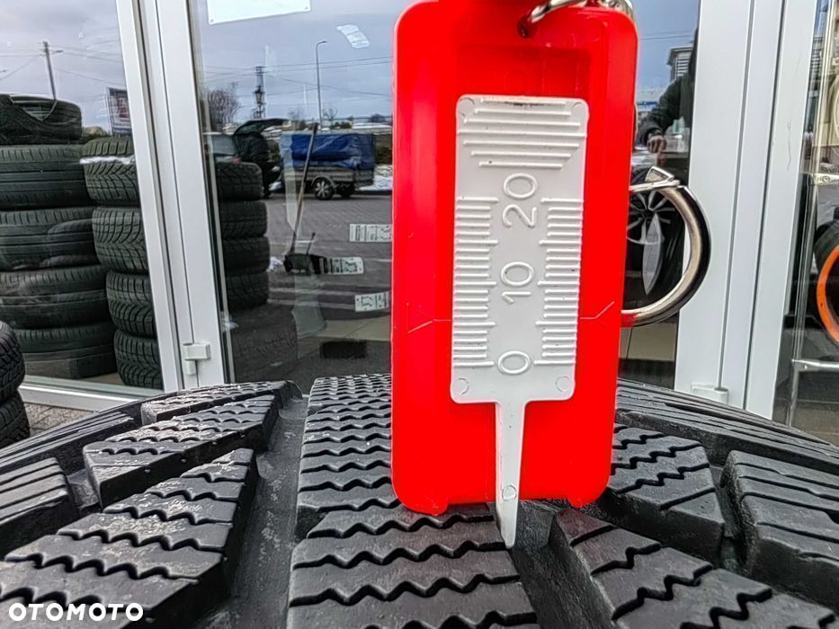 235/60r18 107H Semperit Mastergrip 2 zima para - 6