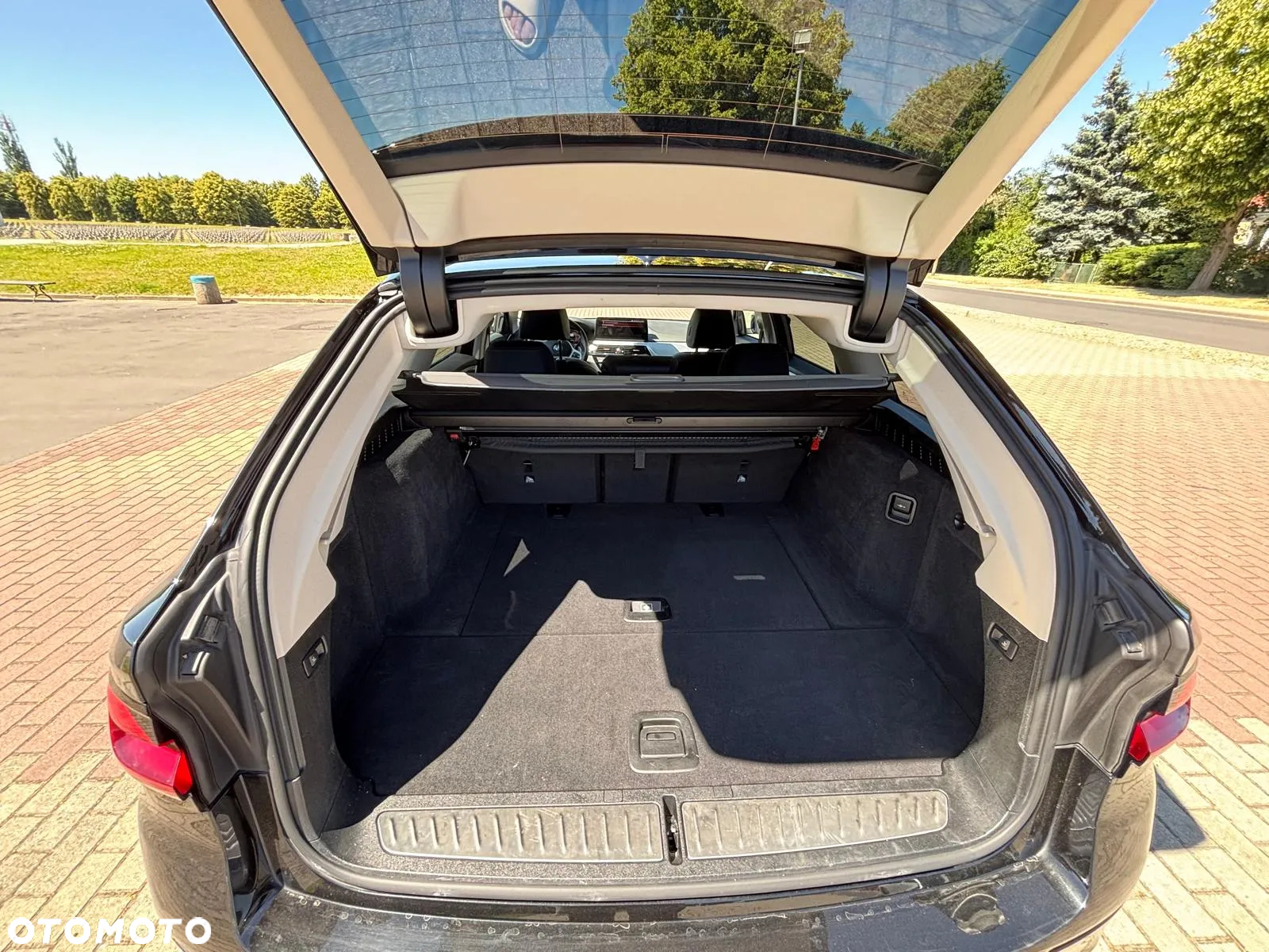BMW Seria 5 520d Touring Luxury Line - 29