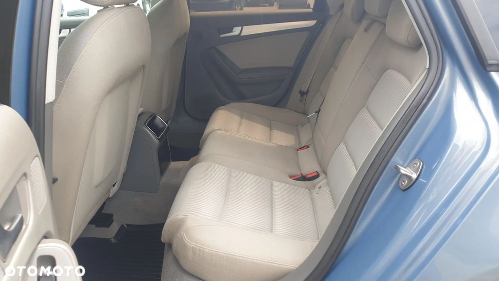 Audi A4 Avant 1.8 TFSI Multitronic - 9