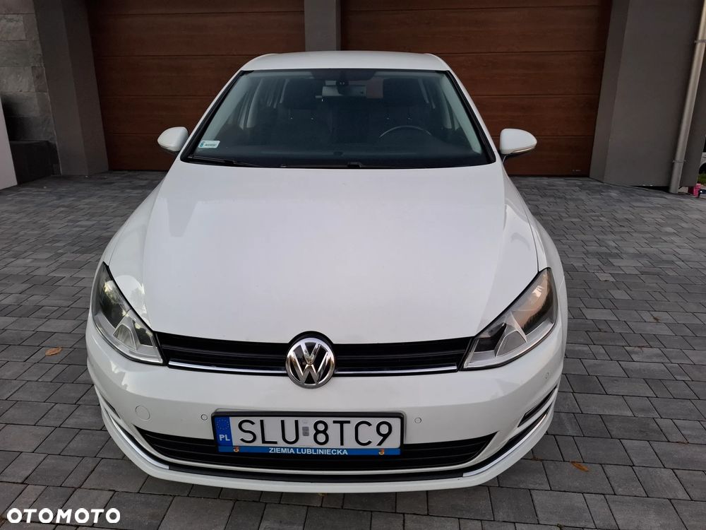Volkswagen Golf 2013 photo 2
