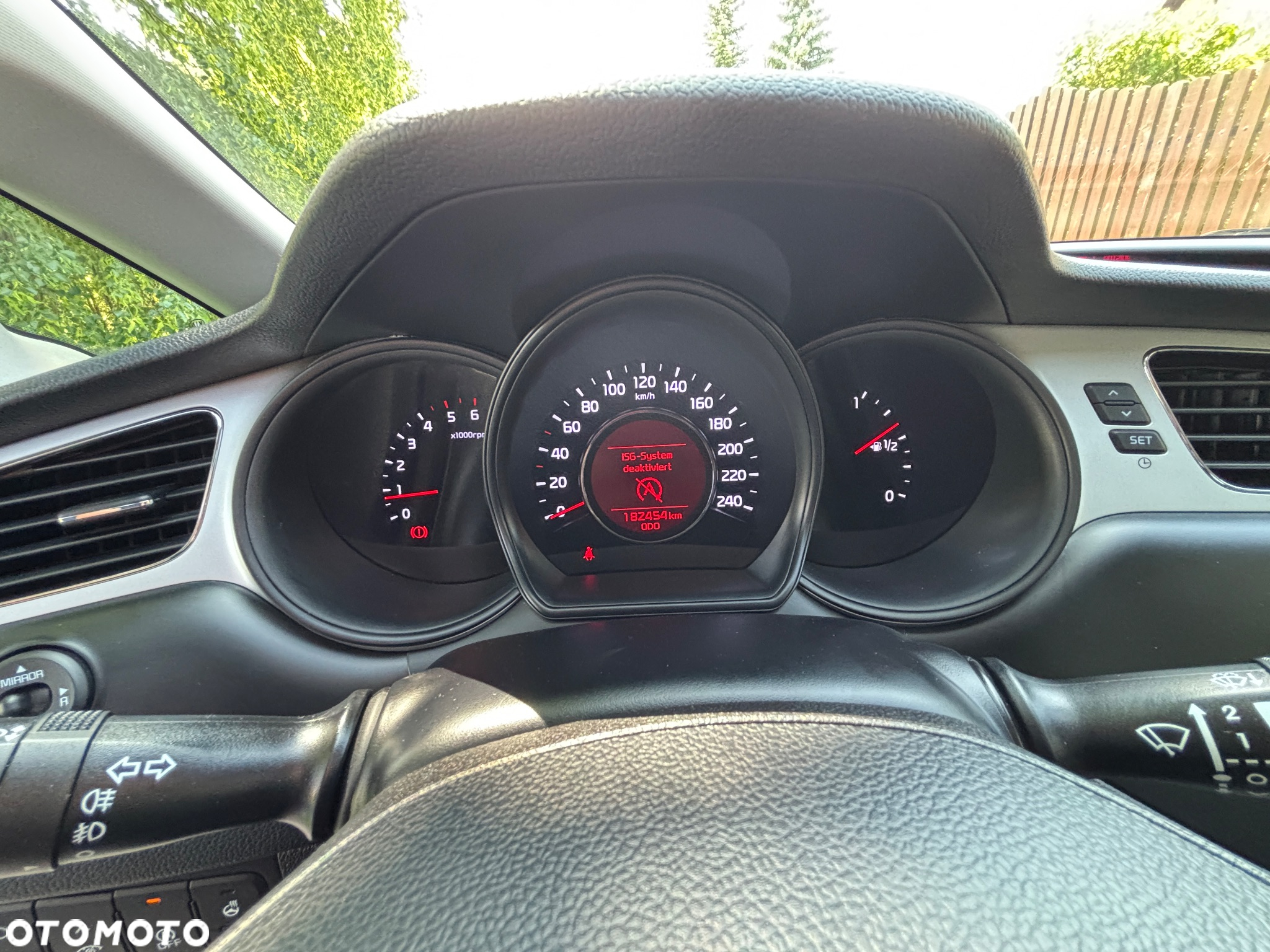Kia Ceed 1.6 CRDi 128 Dream Team Edition - 10