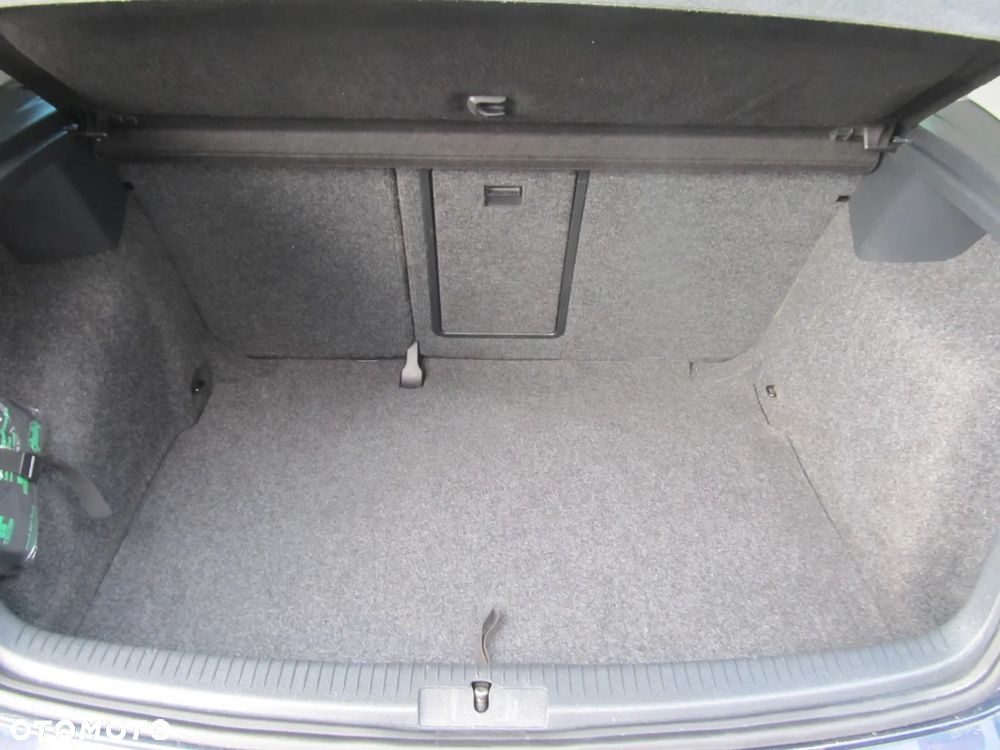Volkswagen Golf 1.4 TSI Style - 29