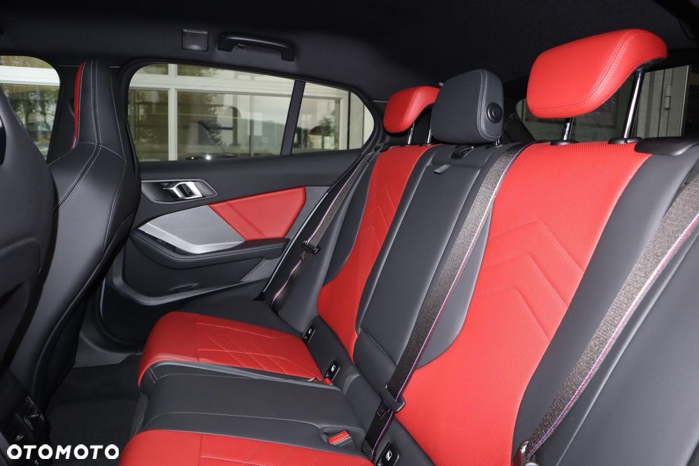 BMW Seria 1 - 10