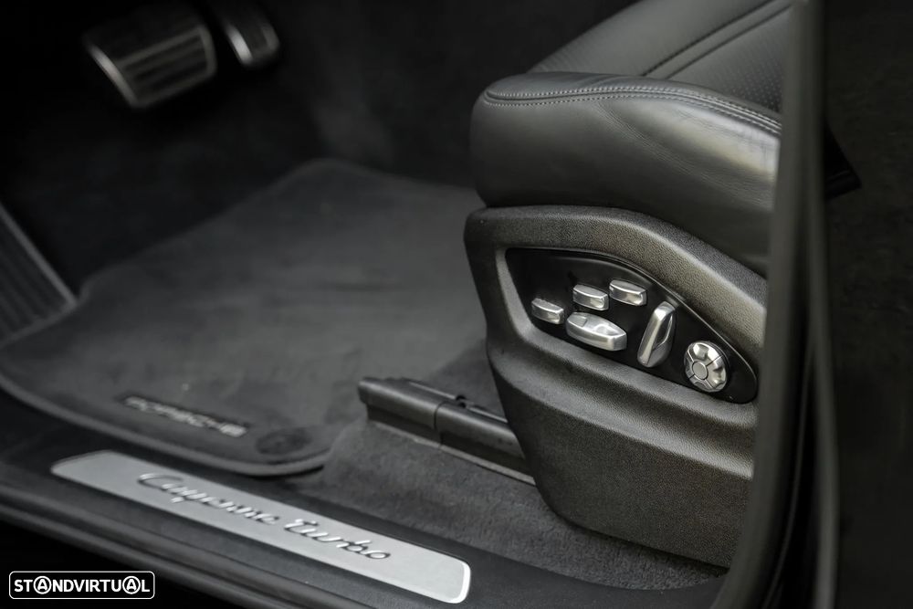 Porsche Cayenne Coupé Turbo - 6
