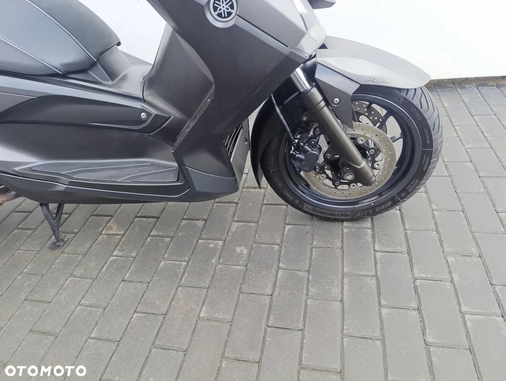 Yamaha X-max - 28
