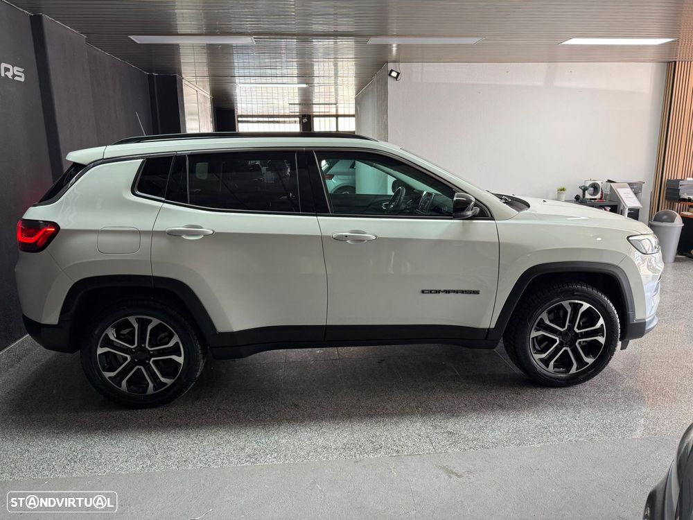Jeep Compass 1.3 TG Limited - 11