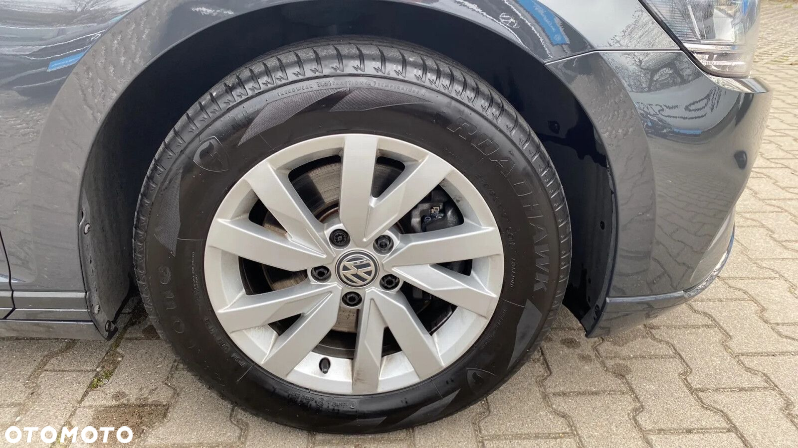 Volkswagen Passat - 10
