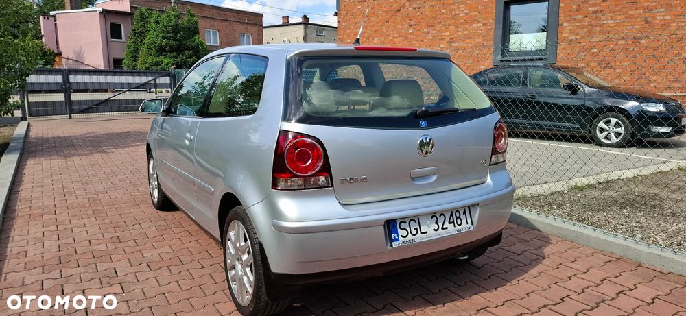 Volkswagen Polo 1.6 Sportline - 8