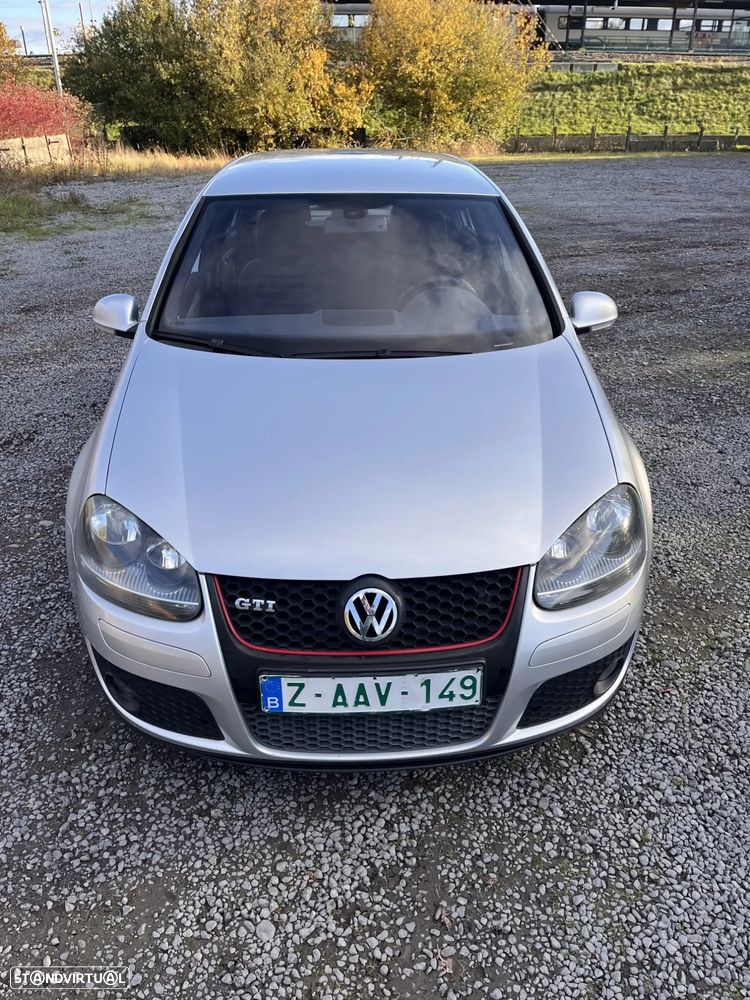 VW Golf 2.0 GTI - 16