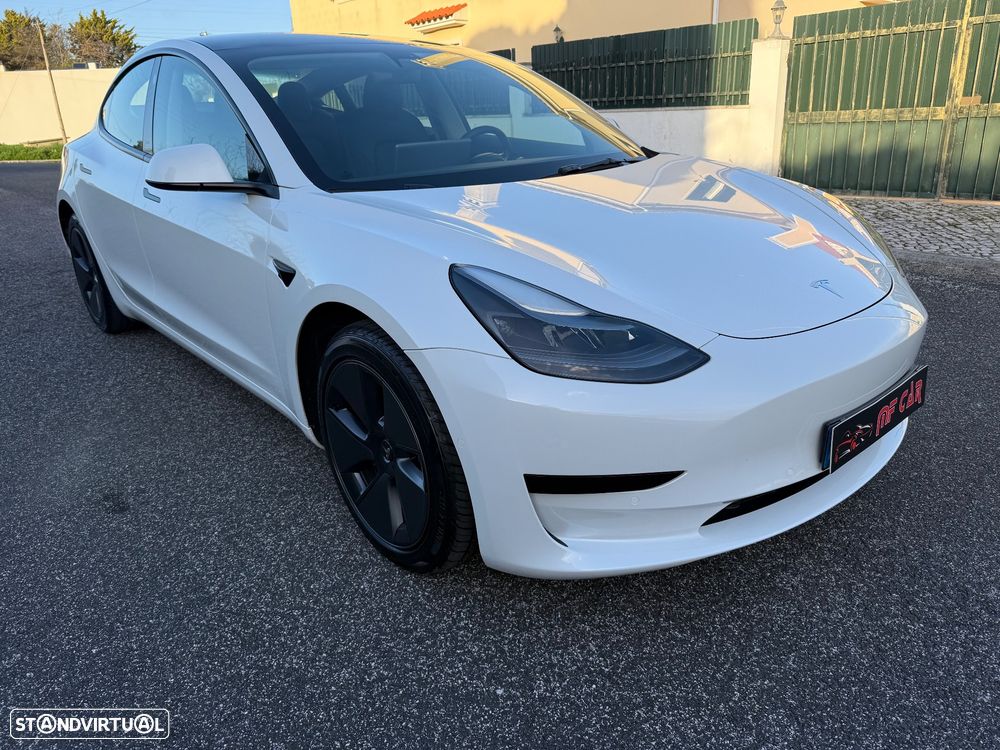 Tesla Model 3 Standard Range Plus RWD - 2