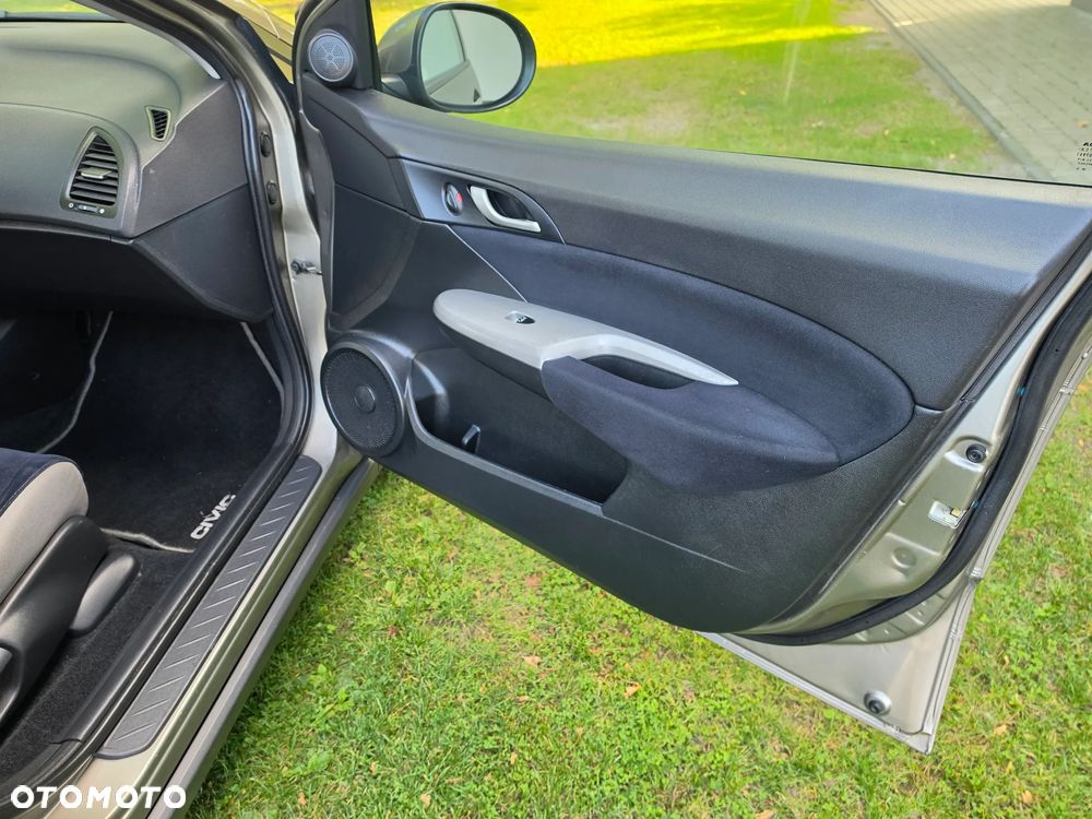 Honda Civic 1.8i-VTEC Sport - 19