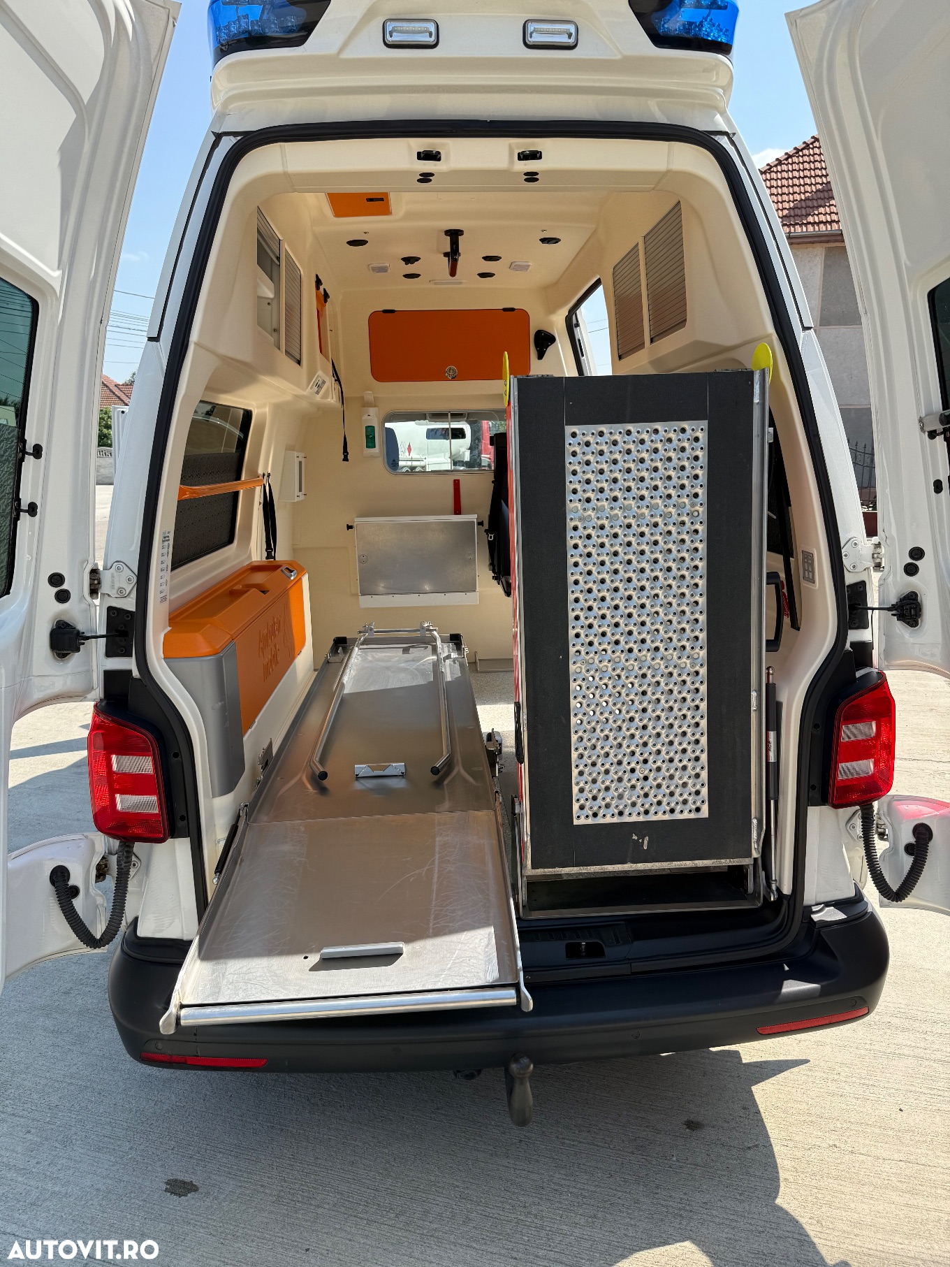 Volkswagen Transporter California 4MOTION Ocean Edition - 35