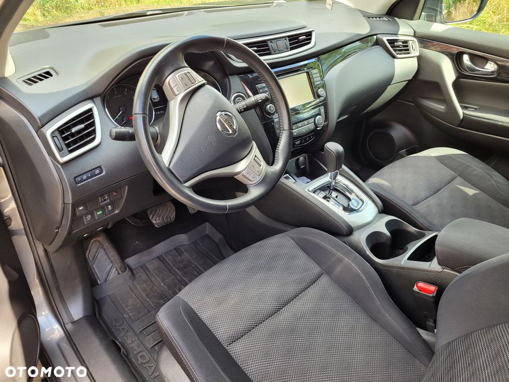 Nissan Qashqai 1.2 DIG-T N-Connecta Xtronic EU6 - 13