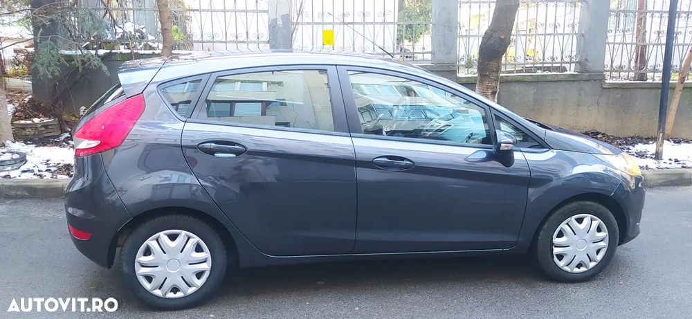 Ford Fiesta 1.25i Titanium - 3