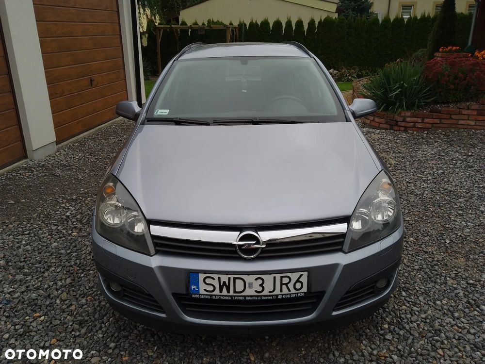 Opel Astra 1.6 Caravan - 3