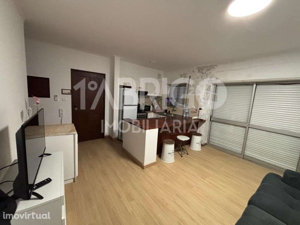 T1 para investidores, centro da cidade da Marinha Grande - Grande imagem: 2/11