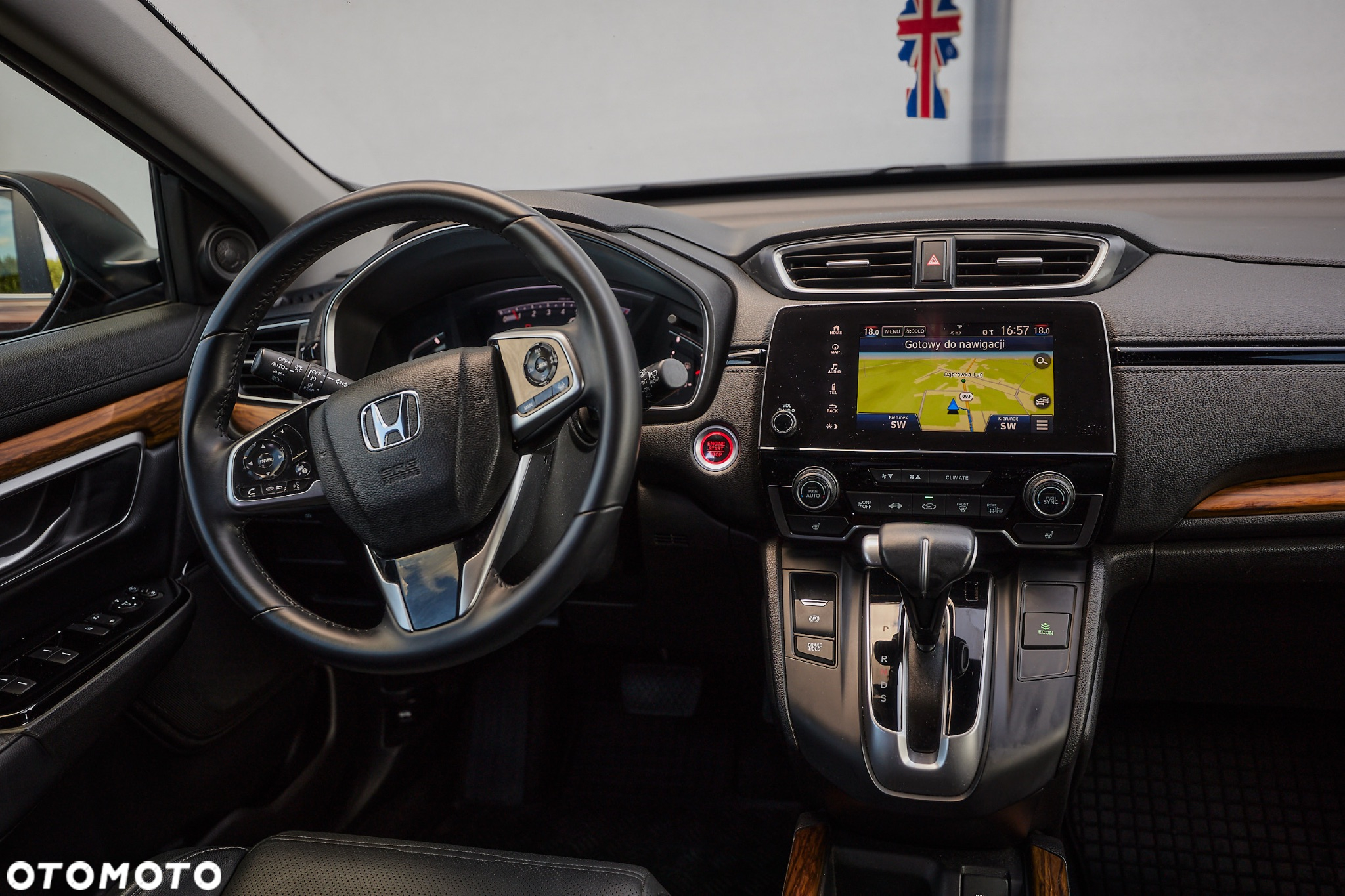 Honda CR-V 1.5 Lifestyle (Honda Connect+ / 7 os.) CVT - 13