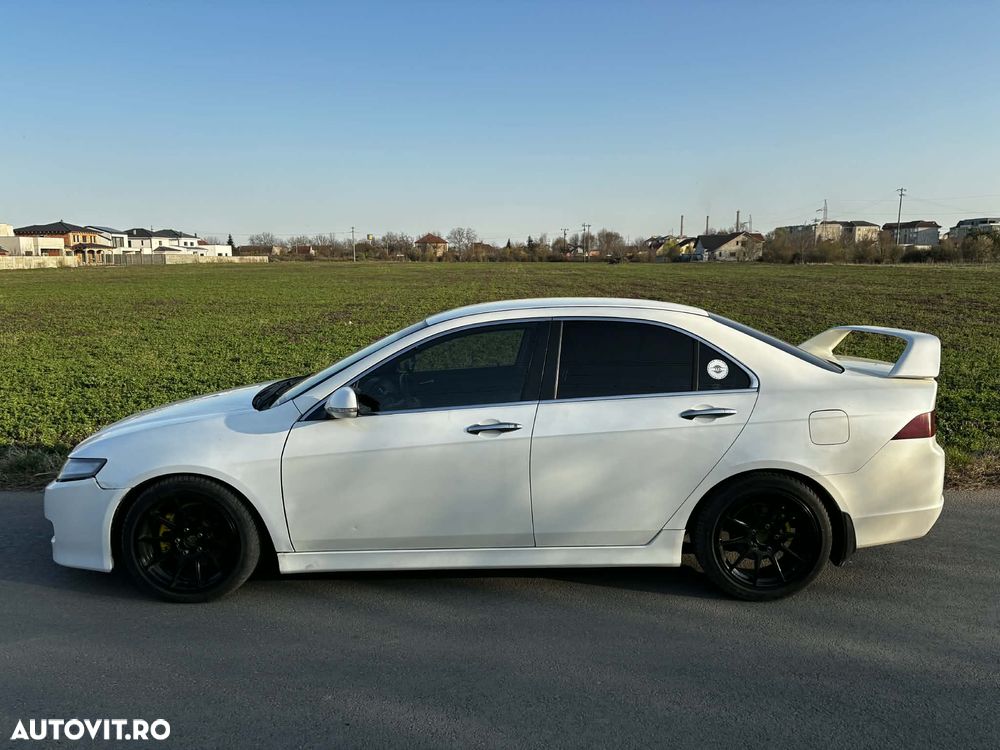 Honda Accord 2.0i Special Edition - 9