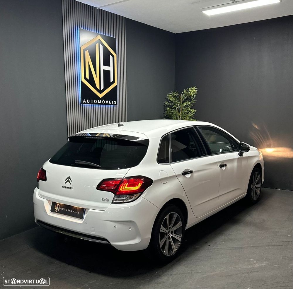 Citroën C4 1.2 PureTech Shine EAT6 - 4