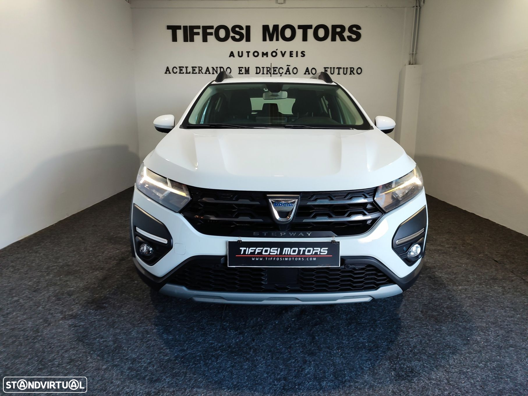 Dacia Sandero - 3