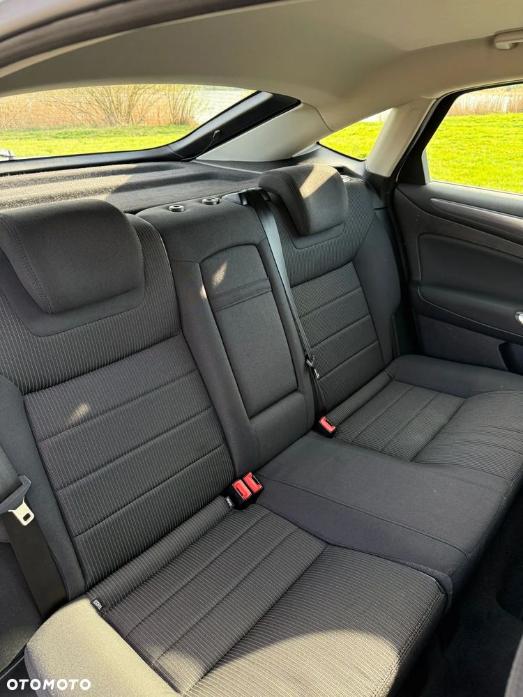 Ford Mondeo 2.0 T Titanium MPS6 - 36