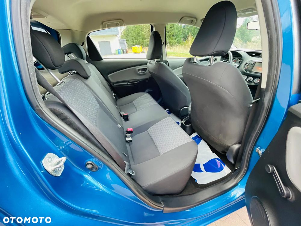Toyota Yaris 1.33 VVT-i Executive - 12