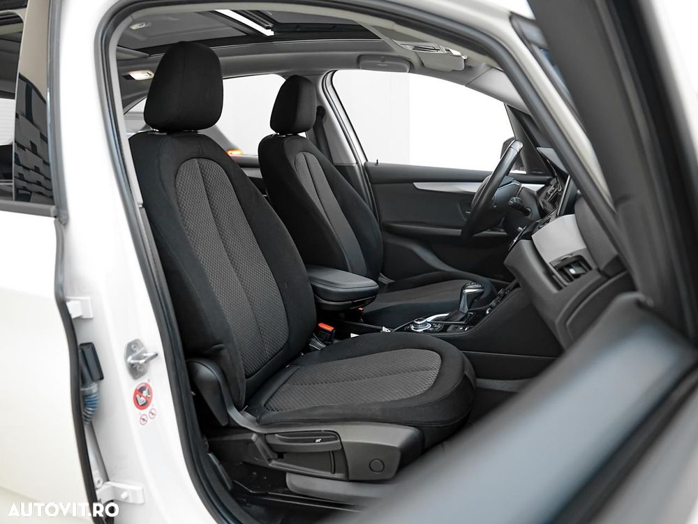BMW Seria 2 218d Aut. - 14
