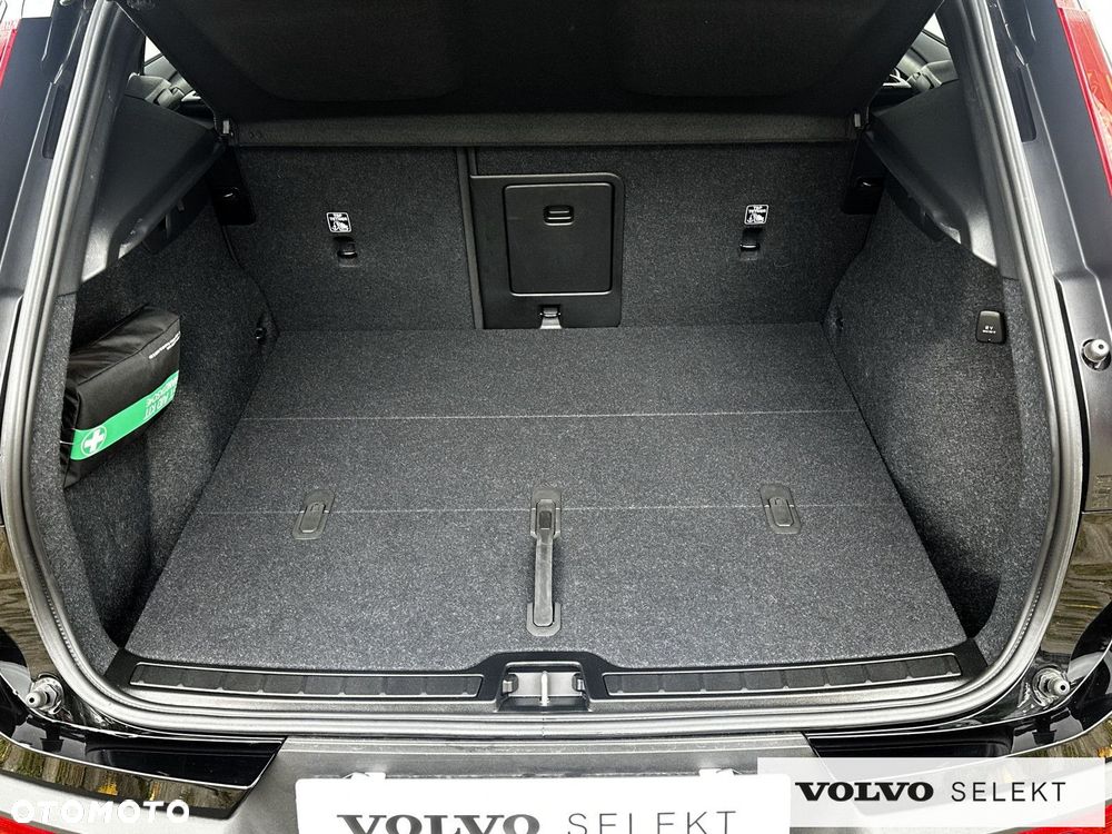 Volvo XC 40 - 11