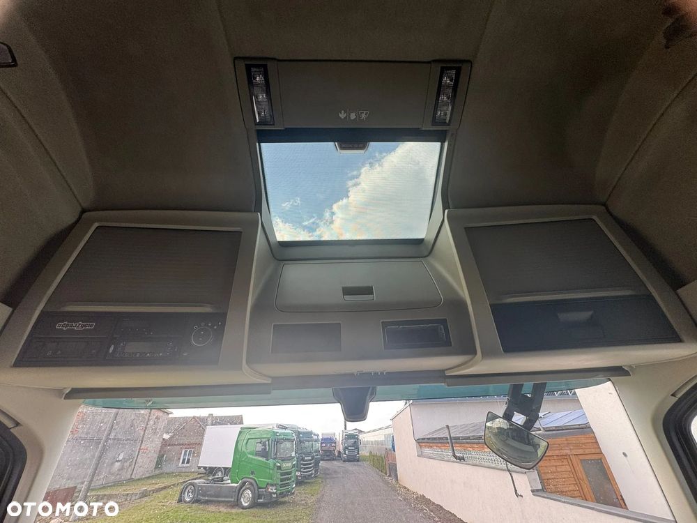 Volvo FH460 / Winda / Kabina sypialna/ Chłodnia/ Super Stan/ - 23