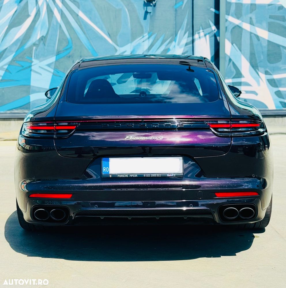 Porsche Panamera - 5