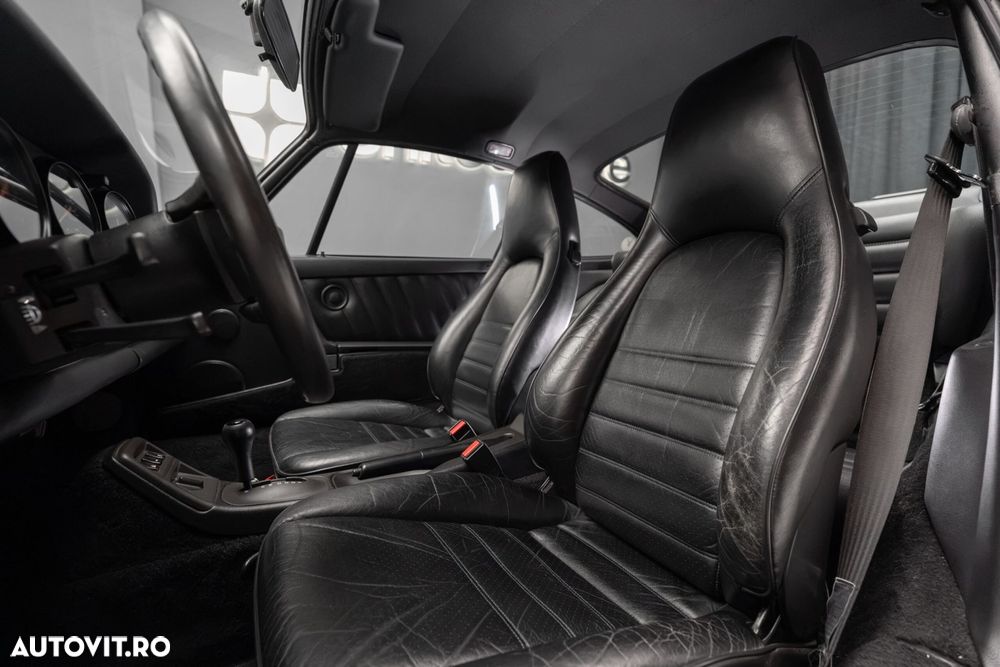 Porsche 911 - 21