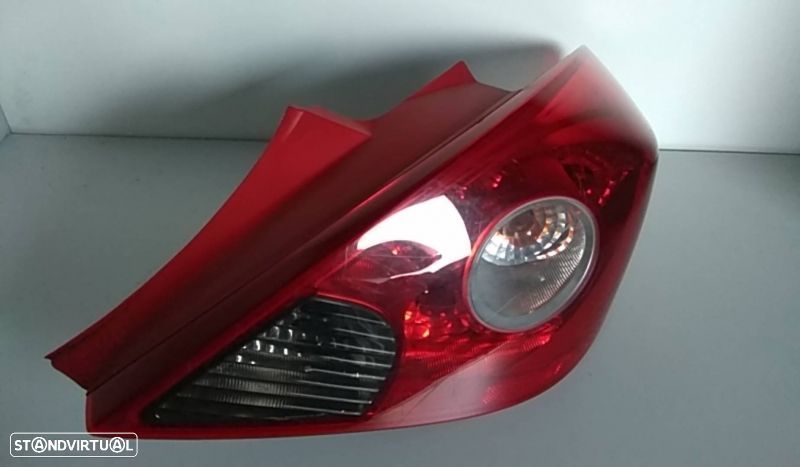 Farolim direito OPEL Corsa D - 1