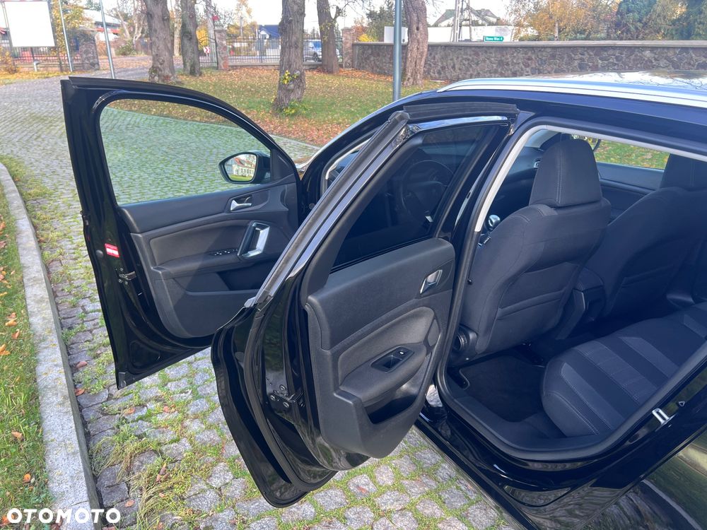 Peugeot 308 1.6 BlueHDi Business Line S&S - 17