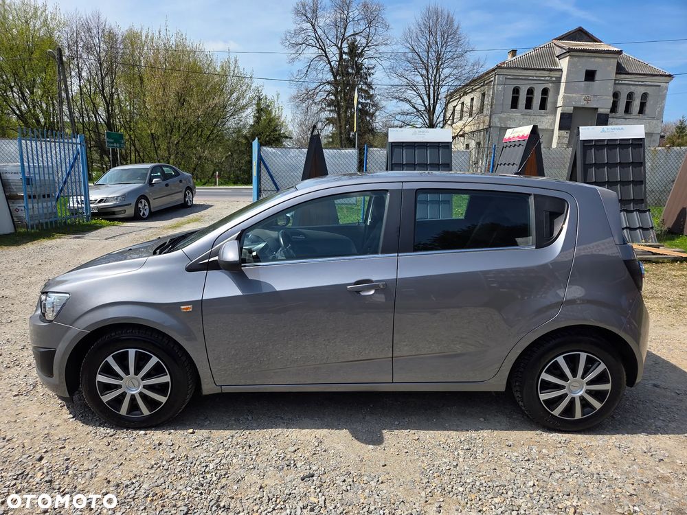 Chevrolet Aveo 1.6 LTZ - 3