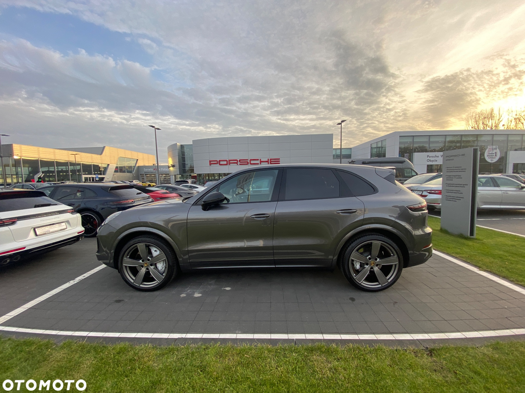 Porsche Cayenne Turbo - 3