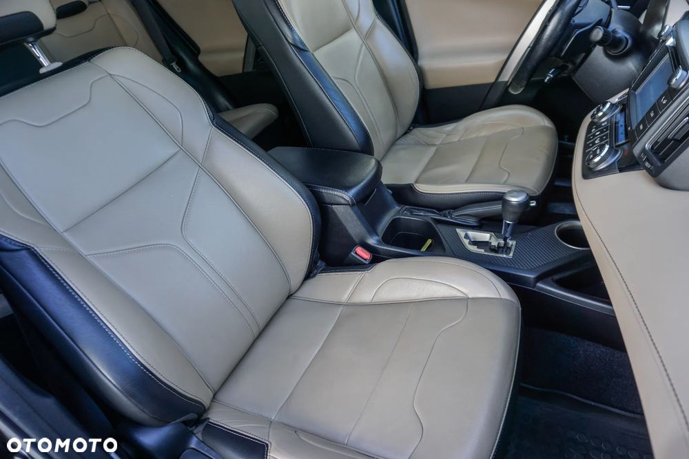 Toyota RAV4 - 33